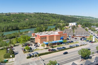 4411 16th Ave NW, Calgary, AB - Vue aérienne  vue de carte - Image1