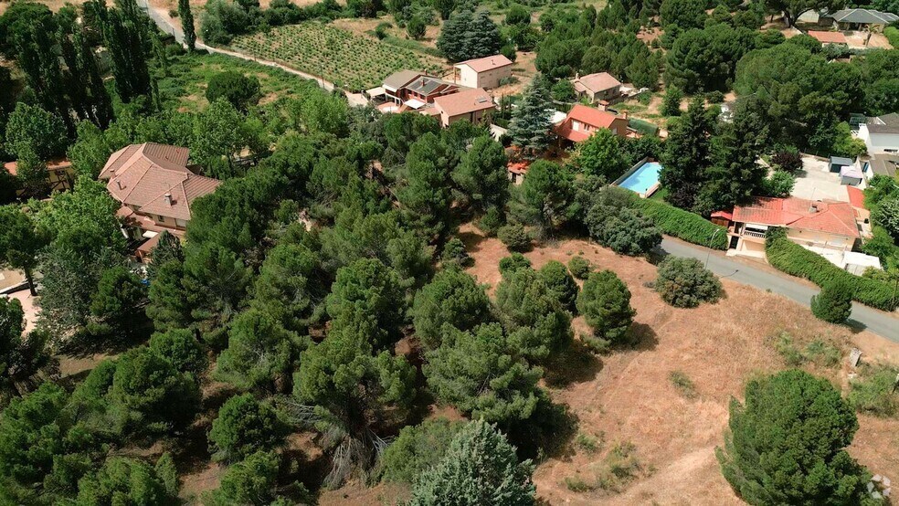 Terrain dans Pelayos de la Presa, Madrid à vendre - Photo de l’immeuble – Image 2 sur 4