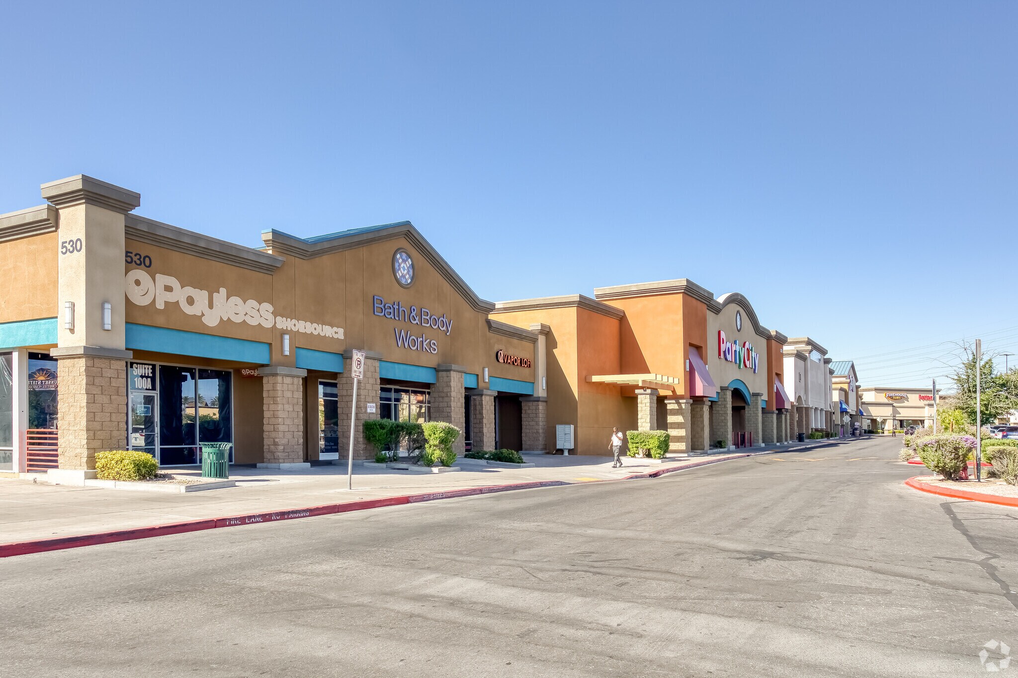510-530 Marks St, Henderson, NV à louer Photo de l’immeuble– Image 1 sur 4