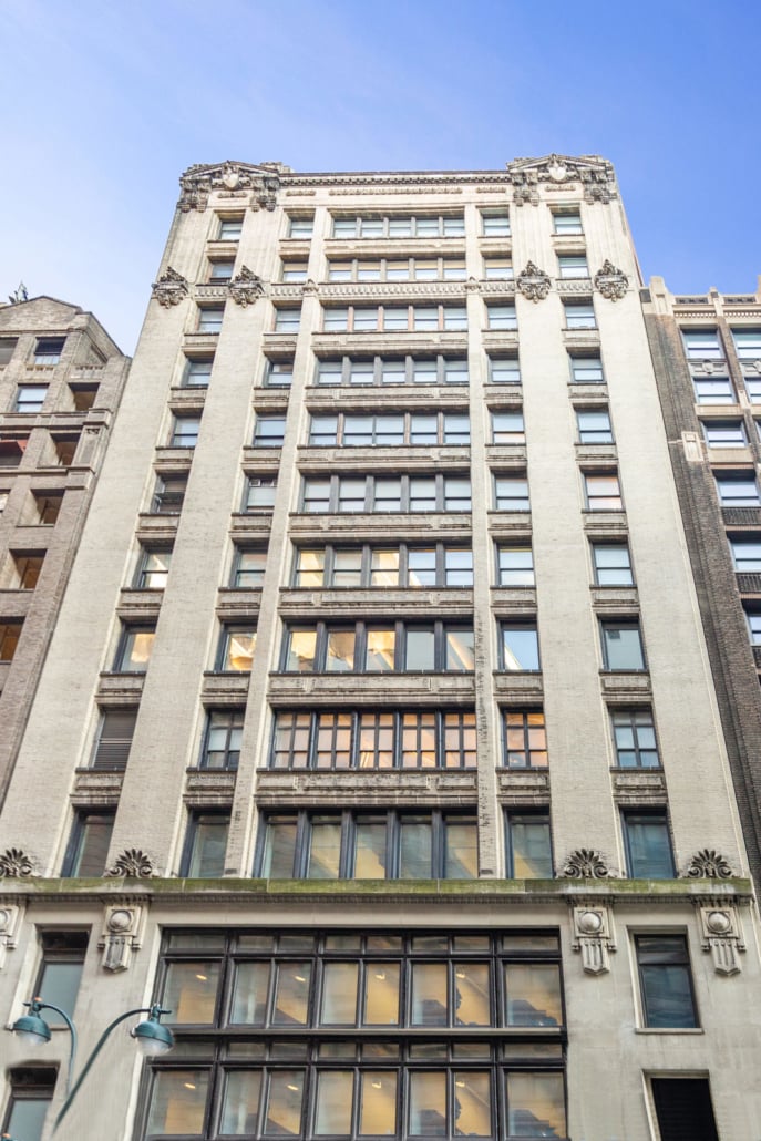 131 W 35th St, New York, NY à louer Photo de l’immeuble– Image 1 sur 8