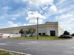 1501 Remington Blvd, Bolingbrook, IL à louer Photo intérieure– Image 2 sur 6