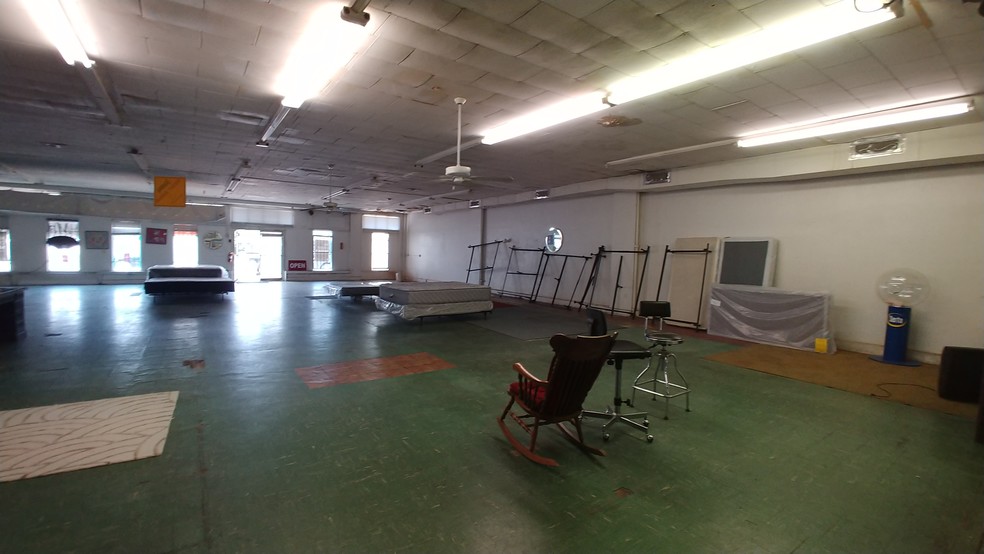 1724 Bailey Ave, Jackson, MS à vendre - Photo intérieure – Image 3 sur 20