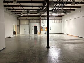 353-359 Christian St, Oxford, CT à louer Photo intérieure– Image 2 sur 5