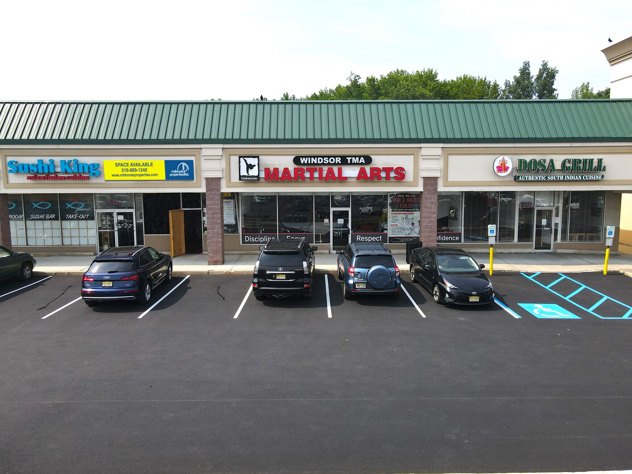 440 US Highway 130, East Windsor, NJ à louer Photo intérieure– Image 1 sur 2