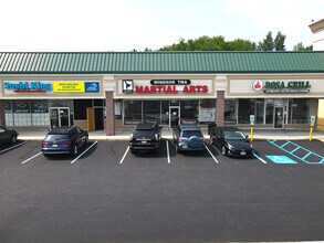 440 US Highway 130, East Windsor, NJ à louer Photo intérieure– Image 1 sur 2
