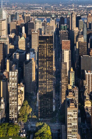 Plus de détails pour 845 United Nations Plz, New York, NY - Local commercial à louer