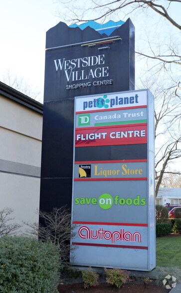 182 Wilson St, Victoria, BC à louer - Photo de l’immeuble – Image 3 sur 3