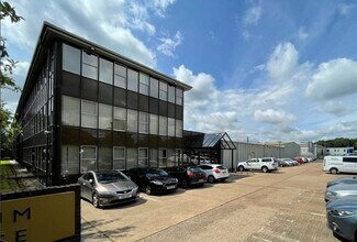 Plus de détails pour 2 Elland Rd, Leicester - Bureau à vendre