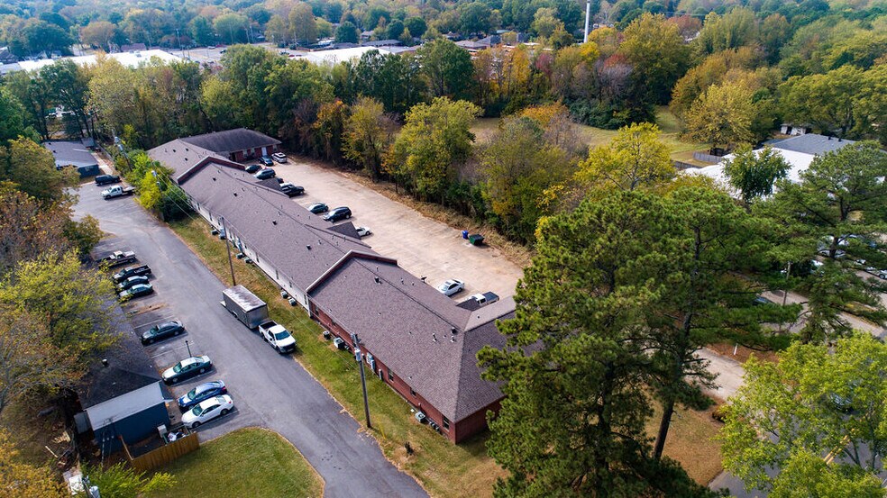 1839 Tyler St, Conway, AR à vendre - Photo principale – Image 1 sur 29