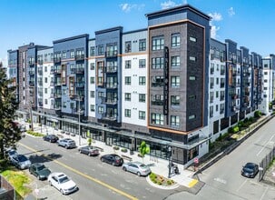 631 SW 150th St, Burien, WA à louer Photo de l’immeuble– Image 1 sur 3