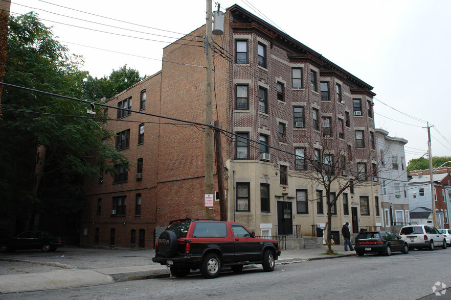 18-26 Rollins St, Yonkers, NY à vendre - Photo de l’immeuble – Image 2 sur 28