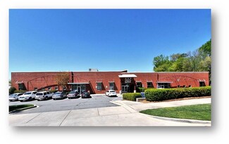 Plus de détails pour 2923 S Tryon St, Charlotte, NC - Bureau à louer