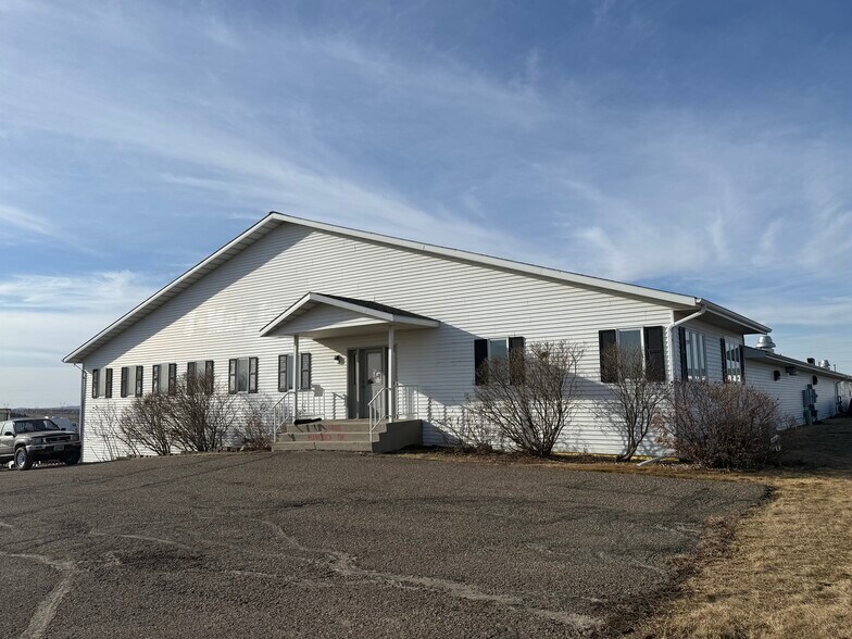 1808 Hancock Dr, Bismarck, ND à louer - Photo de l’immeuble – Image 1 sur 6
