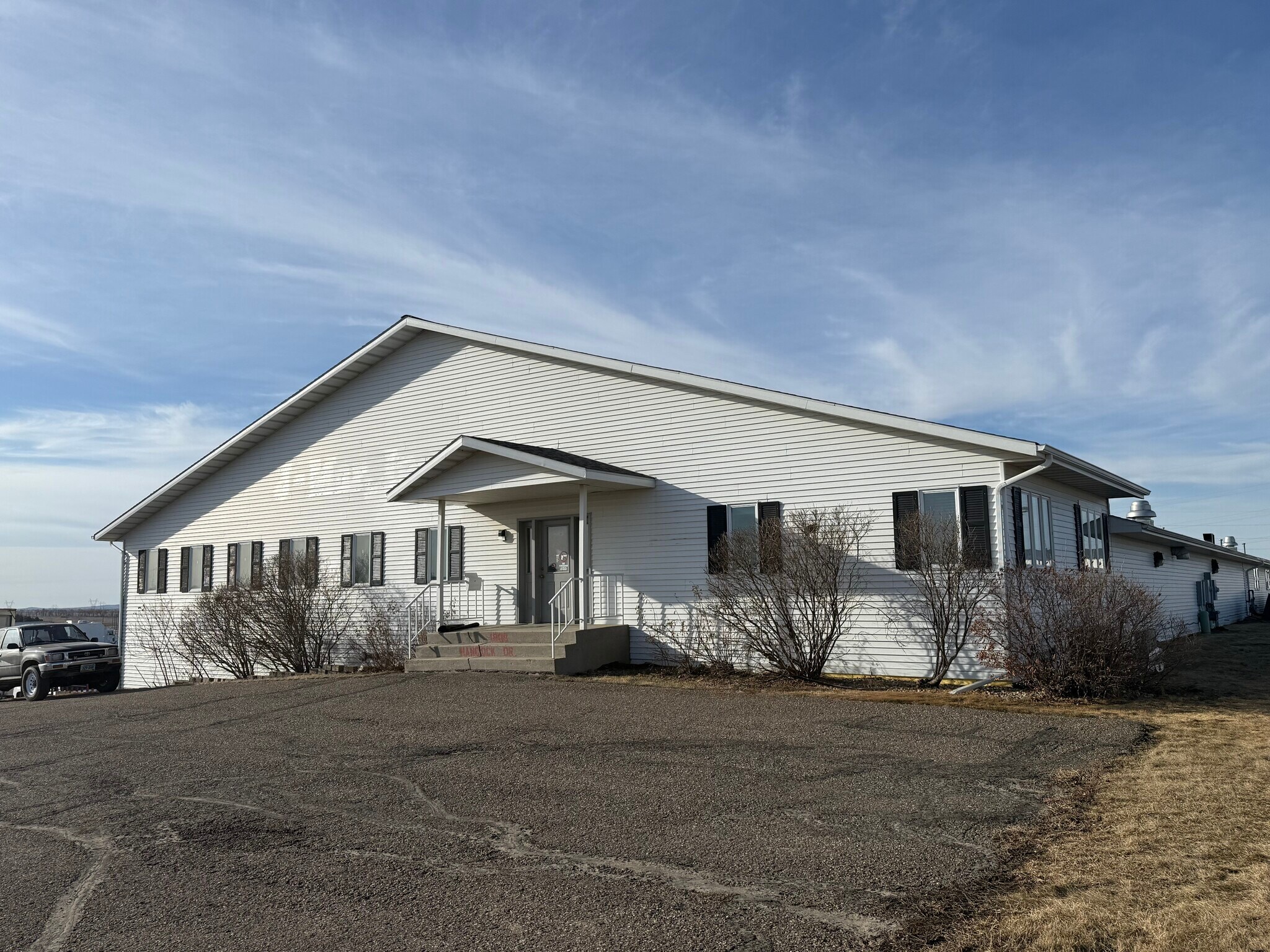 1808 Hancock Dr, Bismarck, ND à louer Photo de l’immeuble– Image 1 sur 7