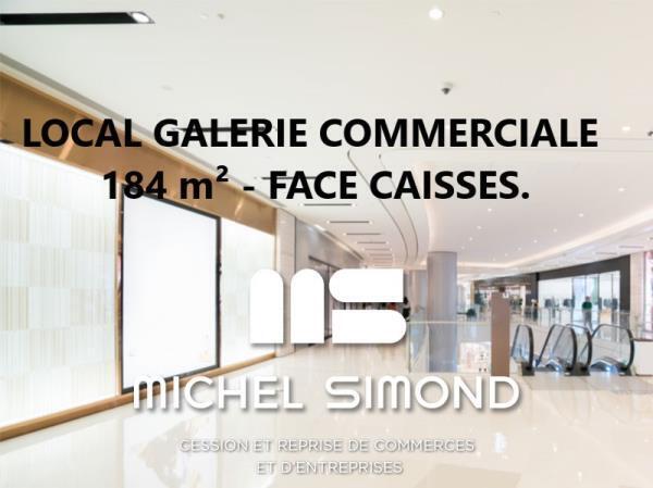 Plus de détails pour Local commercial à louer