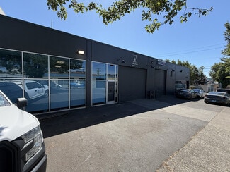 Plus de détails pour 711 SE Stark St, Portland, OR - Industriel/Logistique à vendre