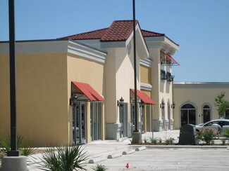 Plus de détails pour 696 Tx-71 Hwy, Bastrop, TX - Local commercial à louer