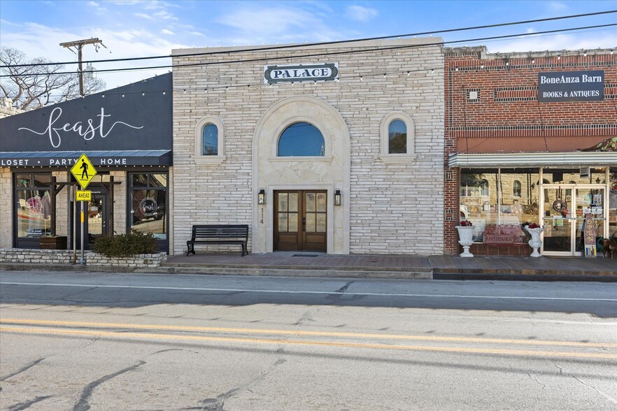 114 NE Barnard St, Glen Rose, TX à louer - Photo de l’immeuble – Image 2 sur 26
