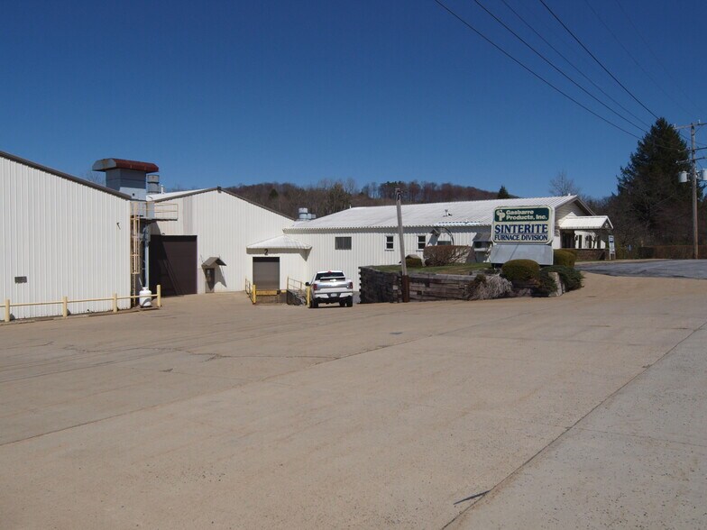 310 State St, Saint Marys, PA à vendre - Photo de l’immeuble – Image 3 sur 12