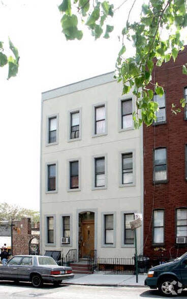 96 Starr St, Brooklyn, NY à vendre - Photo de l’immeuble – Image 2 sur 6