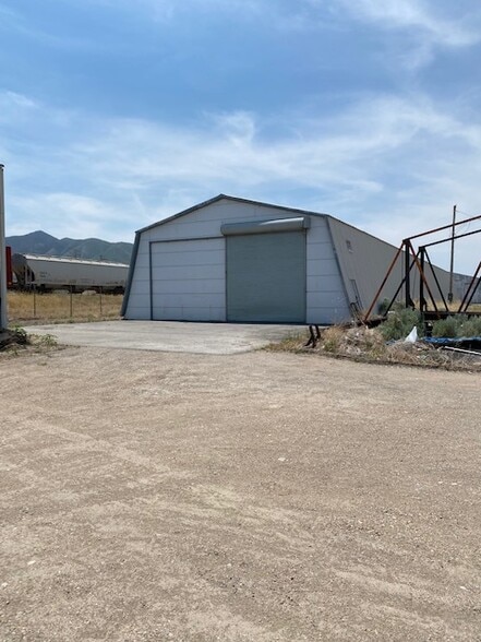 199 S Glen Ct, Tooele, UT à louer - Photo principale – Image 1 sur 6