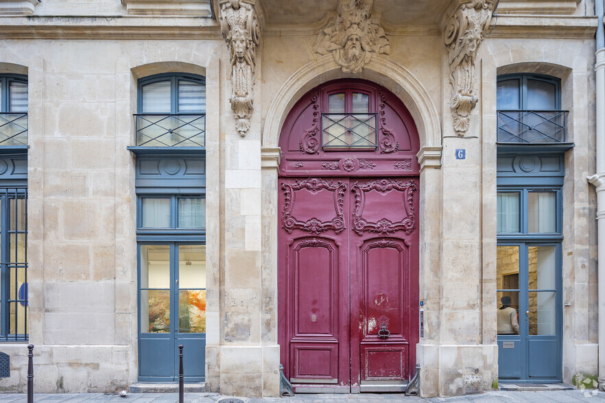 Bureau dans Paris à louer - Photo de l’immeuble – Image 2 sur 3