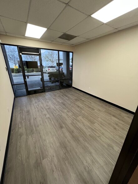 1440 Brooks St, Ontario, CA à louer - Photo de l’immeuble – Image 2 sur 6