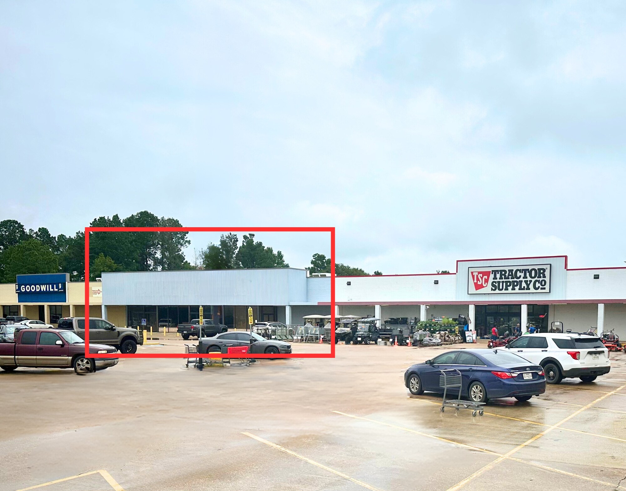 1233 Tenaha St, Center, TX à louer Photo de l’immeuble– Image 1 sur 26
