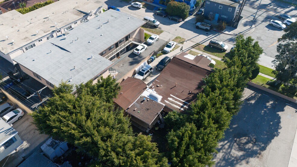 2929 S Mansfield Ave, Los Angeles, CA à vendre - Photo de l’immeuble – Image 2 sur 4