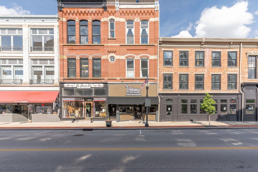 317 N Main St, Piqua, OH à louer - Photo de l’immeuble – Image 2 sur 41