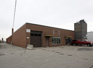 Plus de détails pour 120 Oakdale Rd, Toronto, ON - Industriel/Logistique à vendre