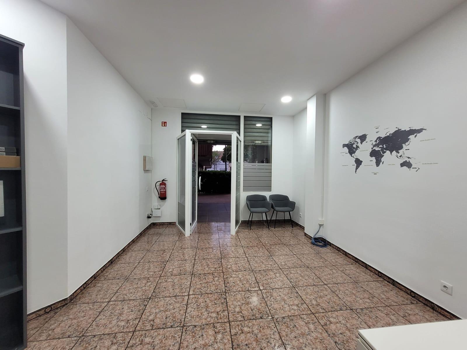 Local commercial dans Martorell, Barcelona à louer Photo intérieure– Image 1 sur 4