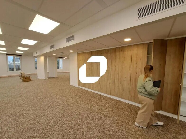 82 Avenue Marceau, Paris à louer - Photo intérieure – Image 3 sur 14