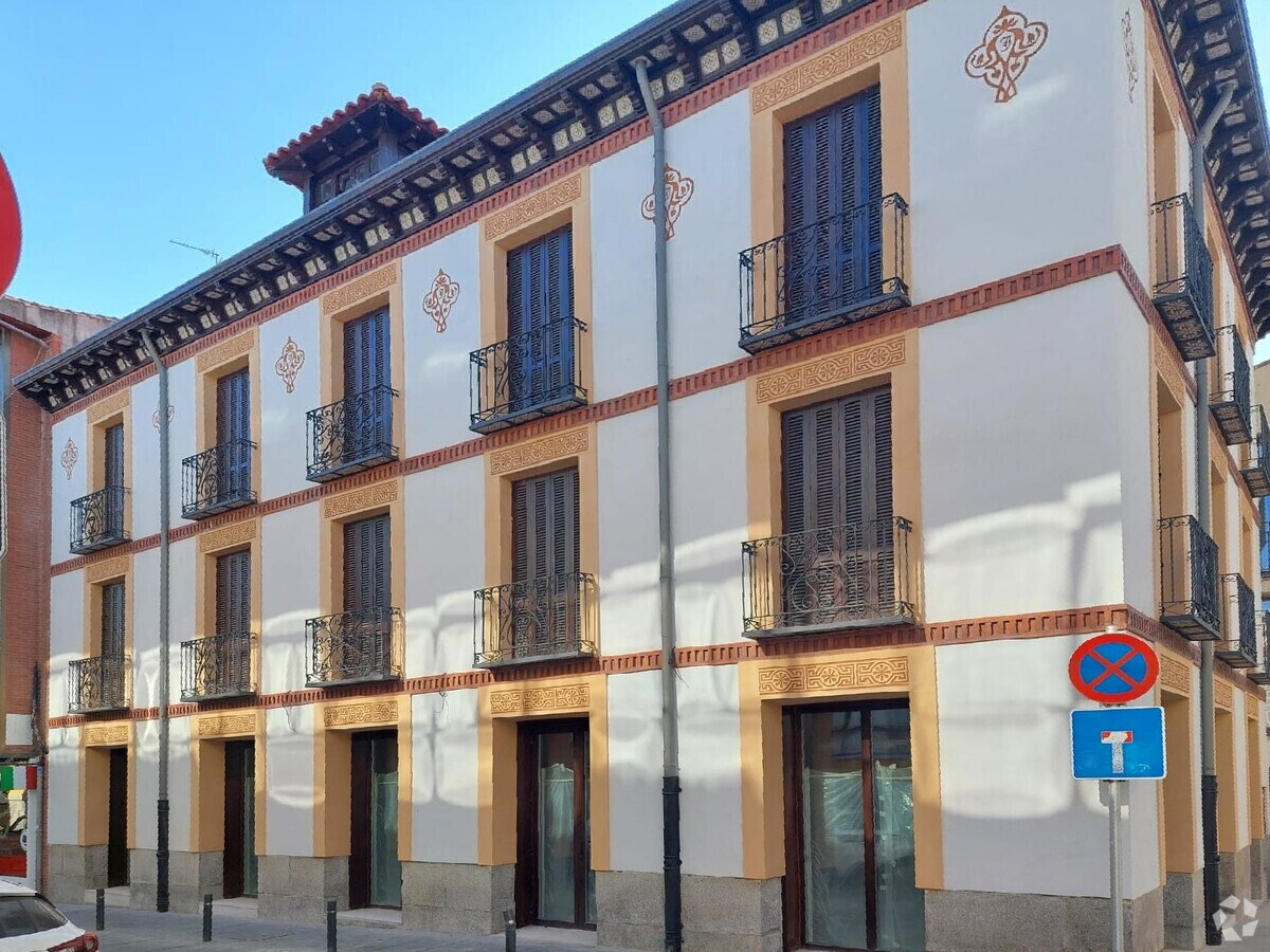 View Photo