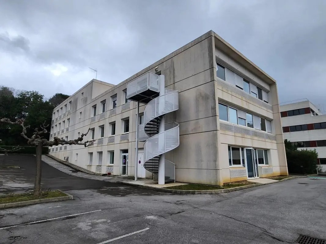 Bureau dans Montpellier à vendre Photo de l’immeuble– Image 1 sur 11