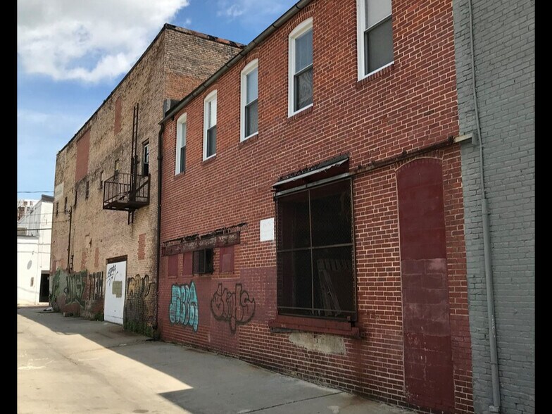 100-102 E Lafayette Ave, Baltimore, MD à vendre - Photo de l’immeuble – Image 3 sur 3