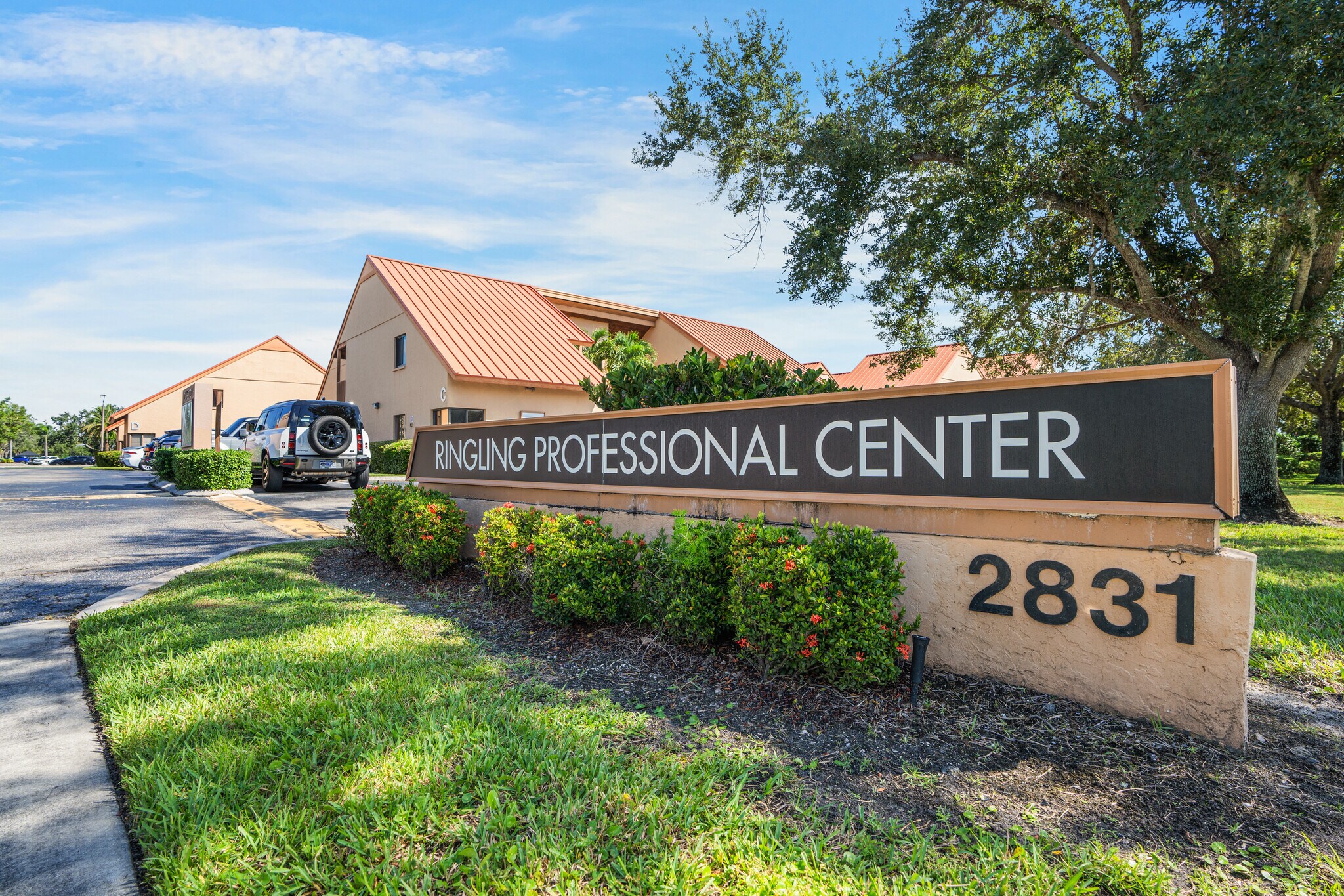 2831 Ringling Blvd, Sarasota, FL à vendre Photo de l’immeuble– Image 1 sur 12