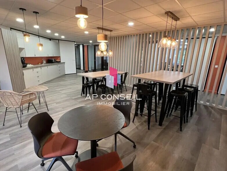 Bureau dans Meudon à louer - Photo intérieure – Image 1 sur 6