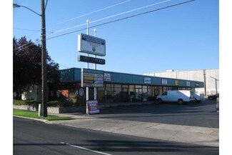 Plus de détails pour 820 S Central Ave, Medford, OR - Local commercial à louer