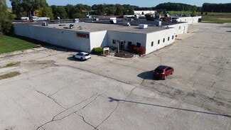 Plus de détails pour 3701 Decorah Rd, West Bend, WI - Industriel/Logistique à louer