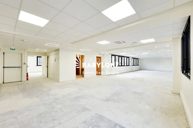 Bureau dans Boulogne-Billancourt à louer - Photo de l’immeuble – Image 1 sur 24