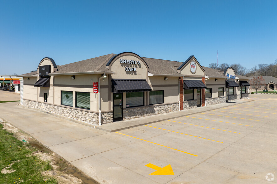 109-111 Eastgate Dr, Washington, IL à louer - Photo de l’immeuble – Image 1 sur 13