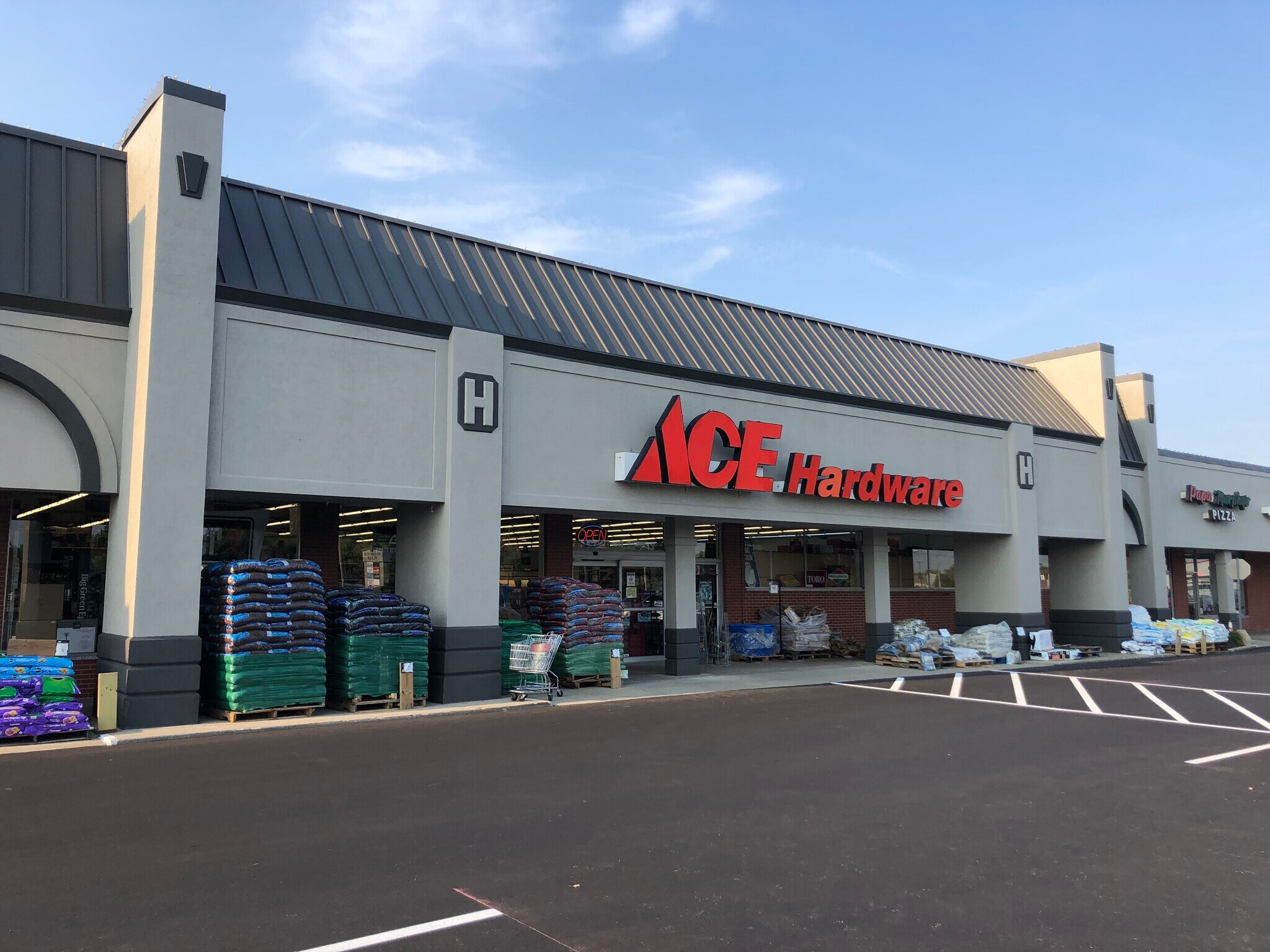 1702-1830 E Main St, Plainfield, IN à louer Photo principale– Image 1 sur 12