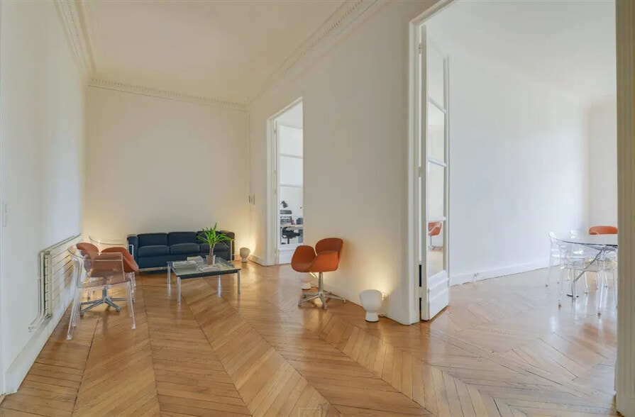 Bureau dans Paris à louer - Photo de l’immeuble – Image 2 sur 6