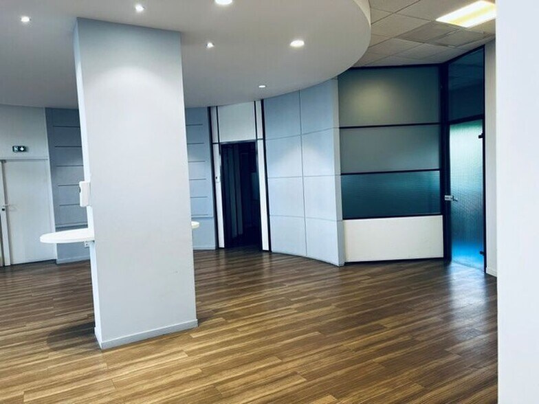 Bureau dans Lyon à vendre - Photo intérieure – Image 3 sur 7