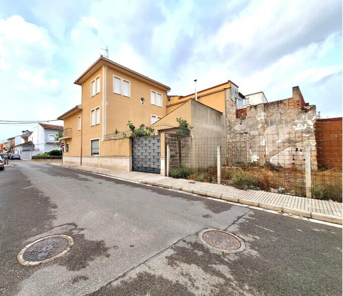 Terrain dans València, Valencia à vendre - Photo principale – Image 2 sur 8