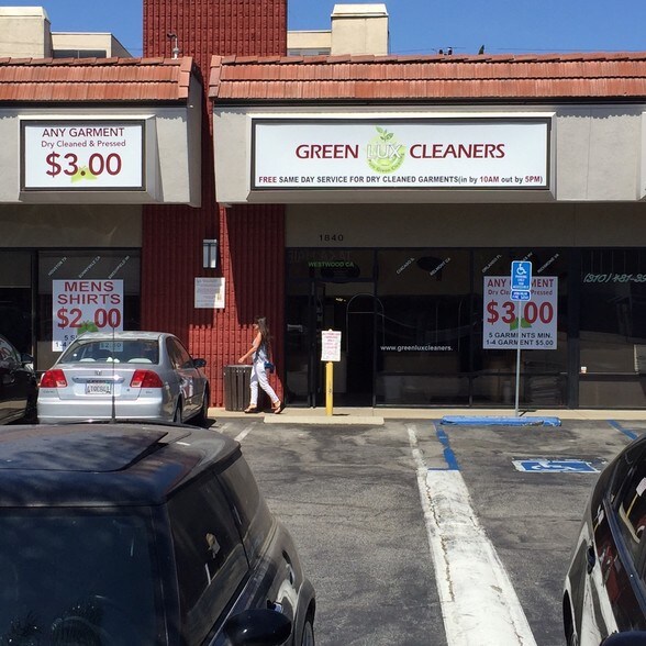 1820-1852 Westwood Blvd, Los Angeles, CA à louer - Photo de l’immeuble – Image 3 sur 7