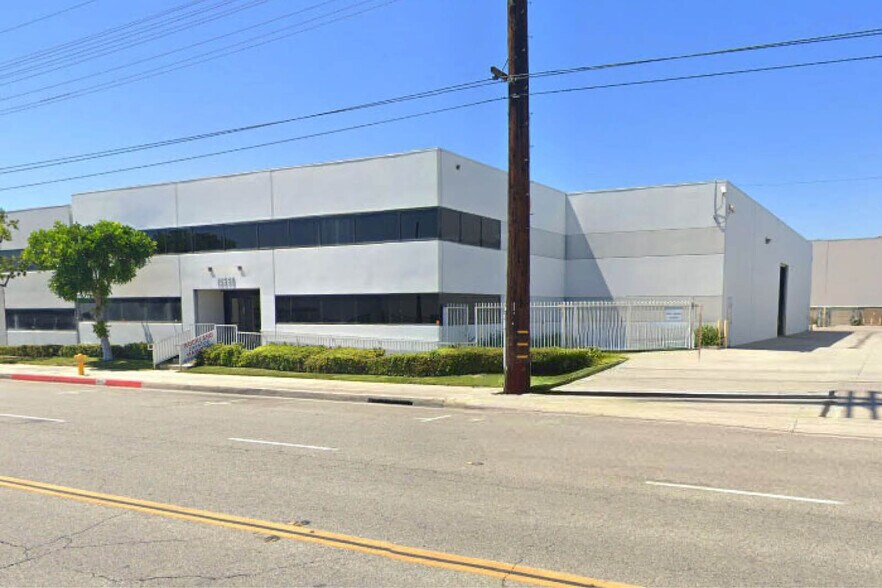 10665 E Rush St, South El Monte, CA à louer - Photo de l’immeuble – Image 1 sur 6
