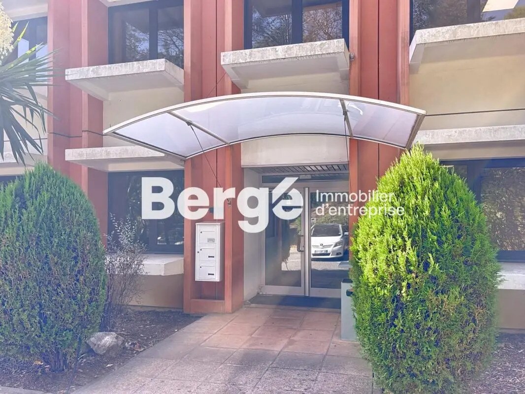 Bureau dans SOPHIA ANTIPOLIS à louer Photo de l’immeuble– Image 1 sur 5