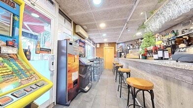 Local commercial dans Sant Adrià de Besòs, Barcelona à louer Photo intérieure– Image 2 sur 7